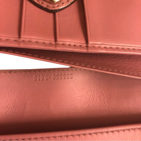 Gucci Soft Pink Goldtone Heart Snap Wallet with box Multi-Host Pick Gorgeous!!! - Picture 13 of 17